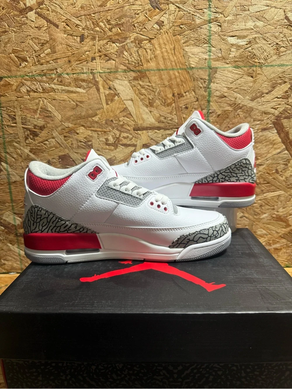 Air Jordan 3 Retro ‘Fire Red’